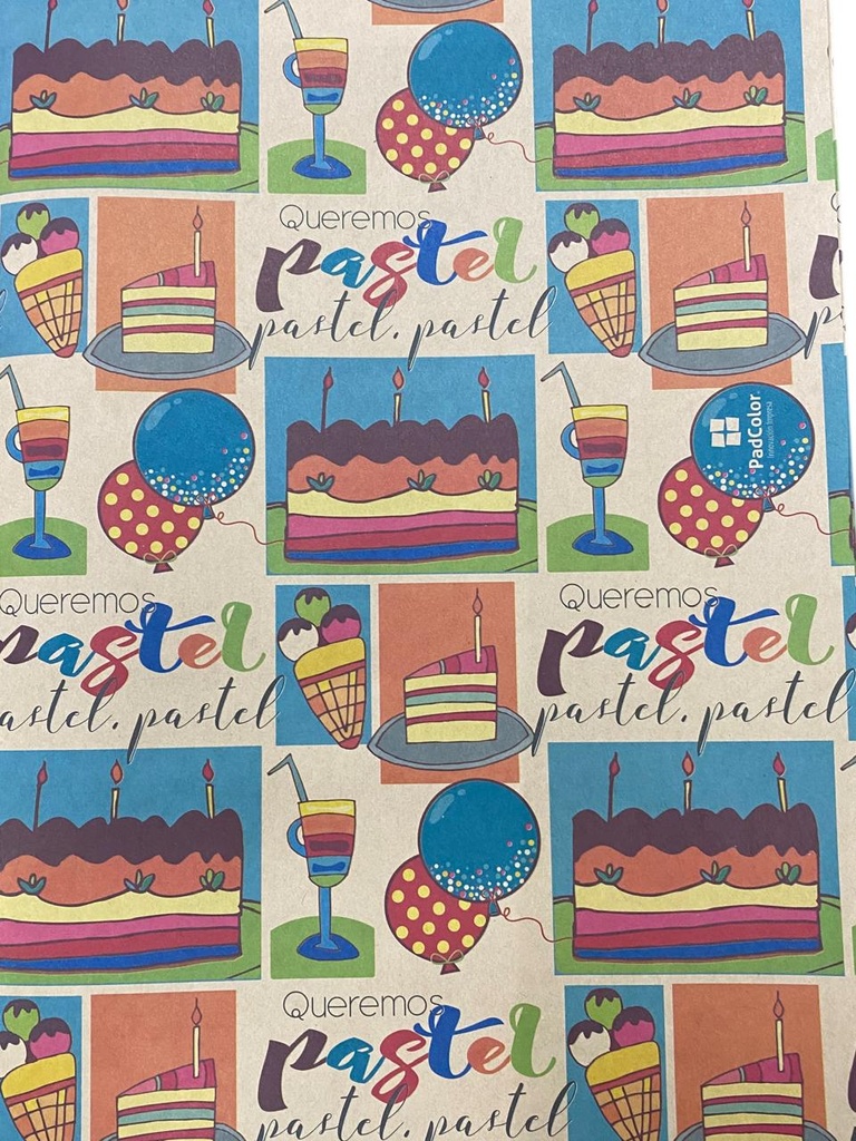 Papel de envoltura Queremos Pastel kraft C/1
